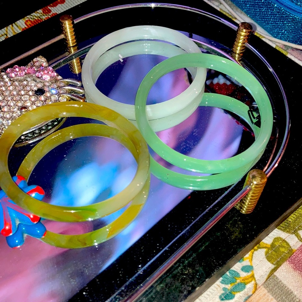 Bundle 3 beauties 2.5mm wear alone or all at once!